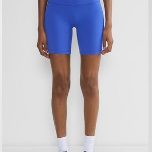 Aritzia Butter Cheeky Hi-Rise 7” Biker Short